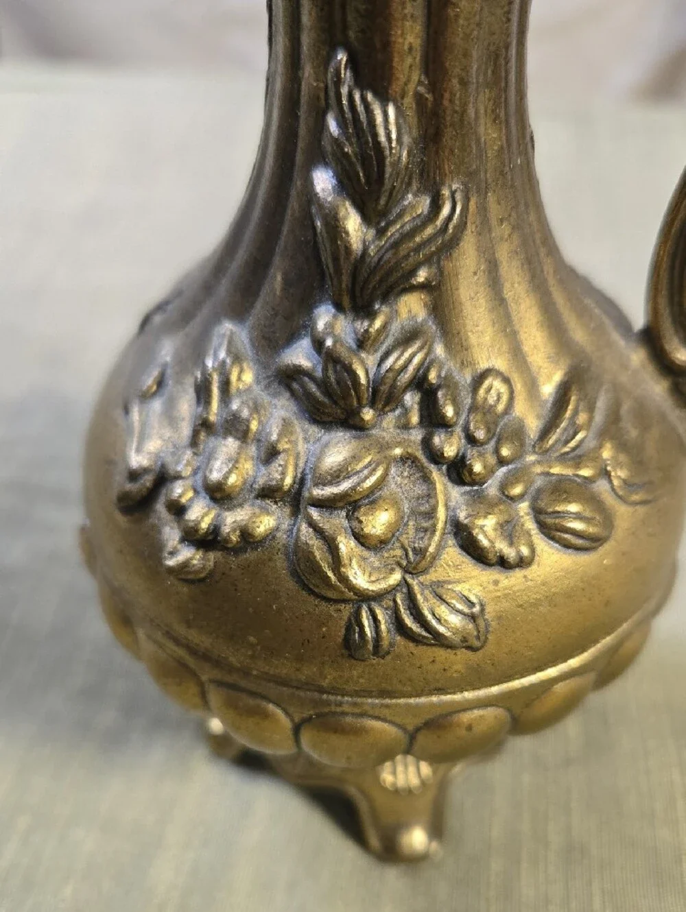 M Made In Italy ornate gold